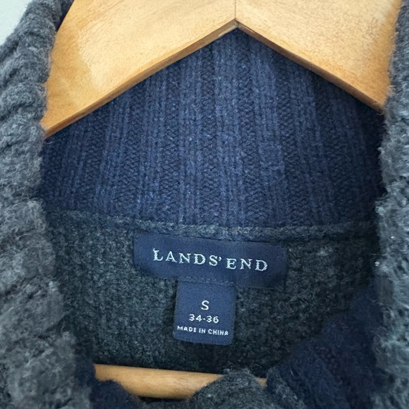 Lands' End Men's Dark Gray Knit Sweater - Picture 6 of 7